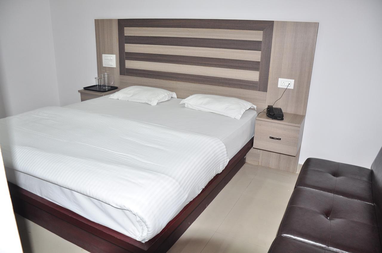 I Park Residency Hotel Bengaluru Zewnętrze zdjęcie
